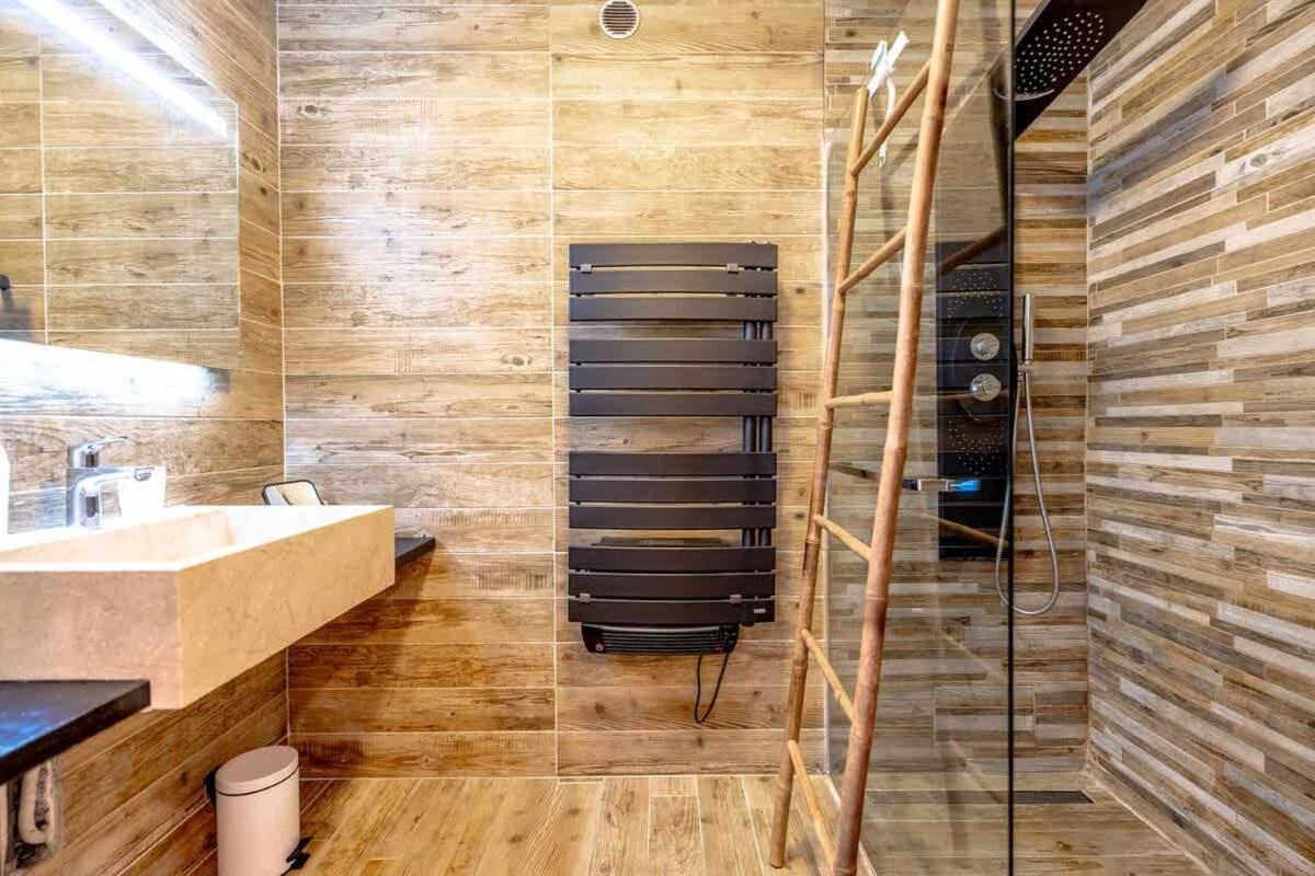 Appartement With Parking